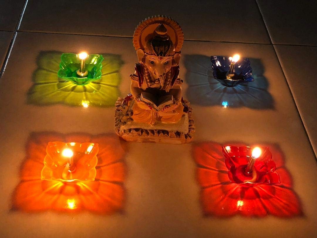 3D REFLECTION DIYAS