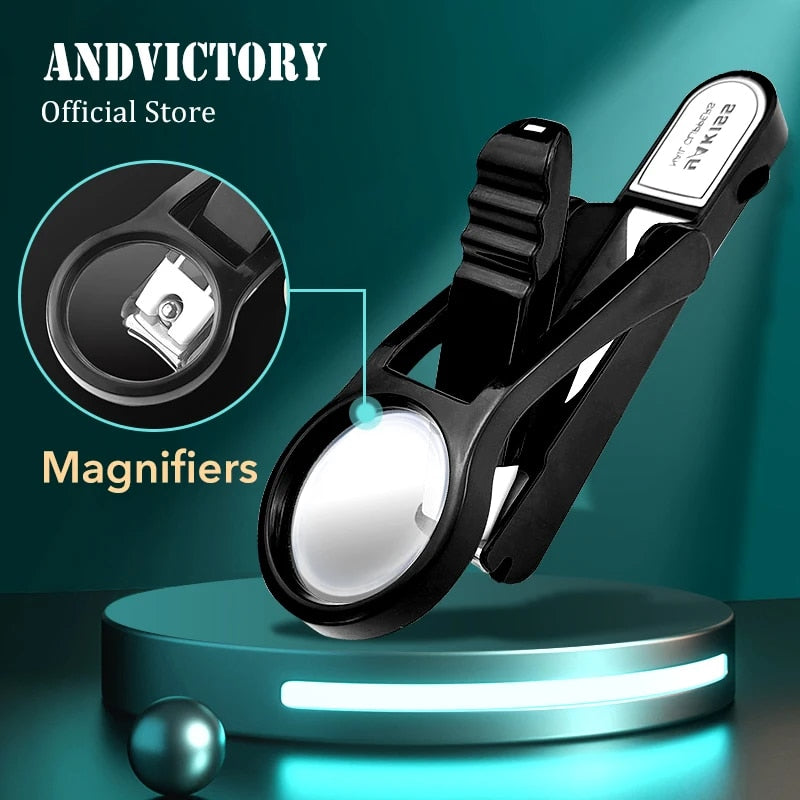 Stainless Steel Nail Clippers With Magnifying Glass