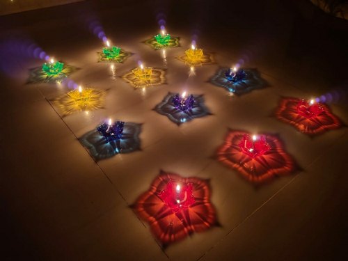 3D REFLECTION DIYAS